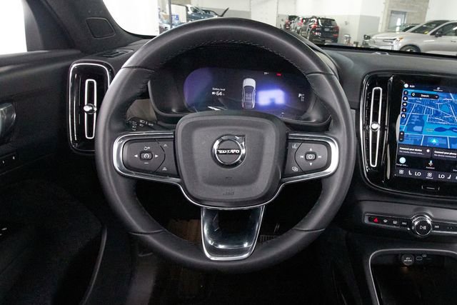 Used 2023 Volvo C40 Recharge Core AWD/4WD image 8