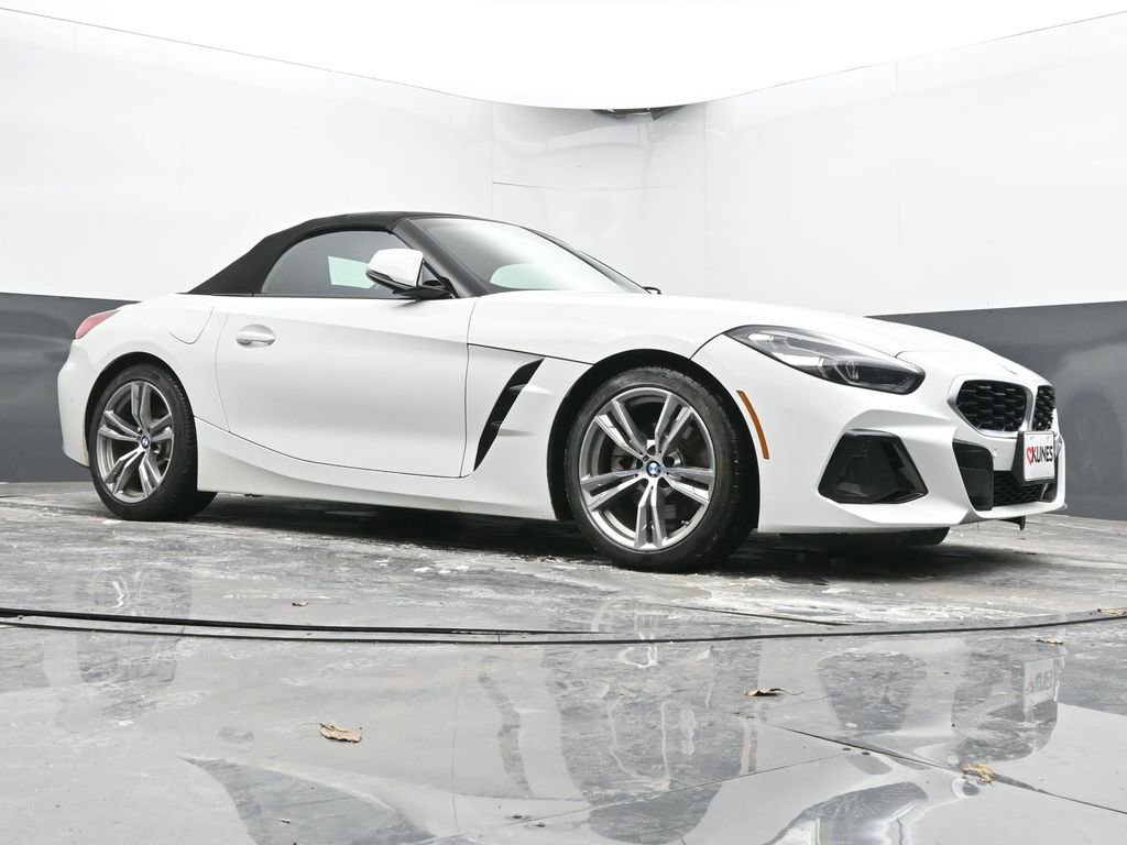 Used 2025 BMW Z4 sDrive30i image 36