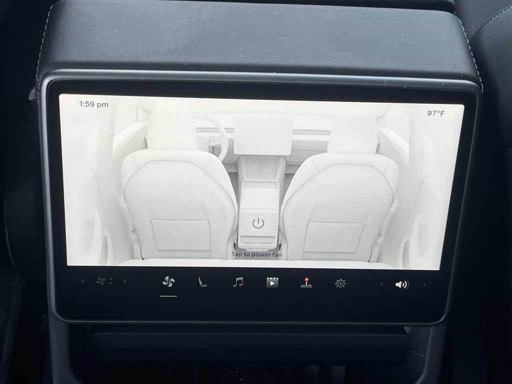 Used 2025 Tesla Model 3 Long Range RWD image 17