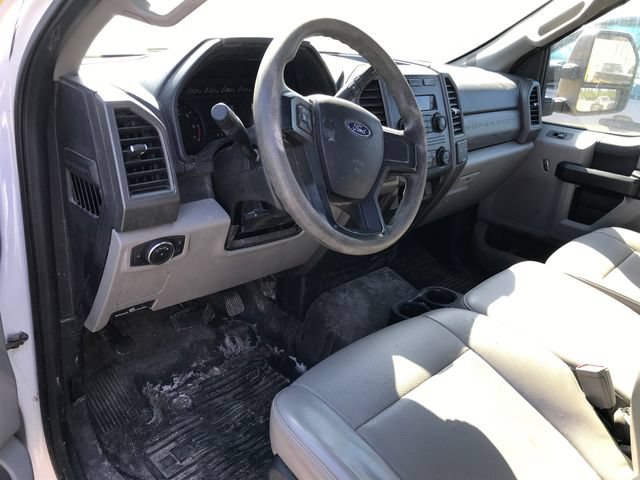 Used 2018 Ford F250 XL w/ Power Equipment Group RWD image 5