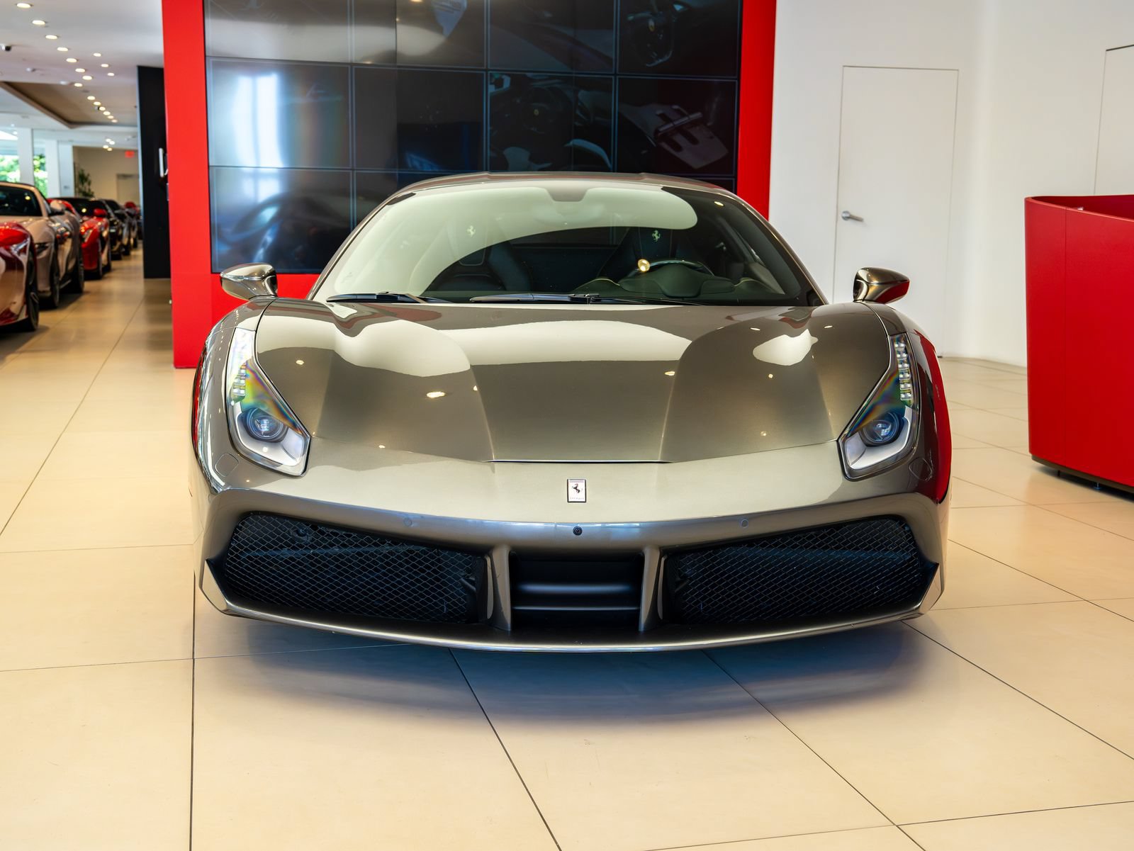 Certified 2017 Ferrari 488 GTB RWD image 2