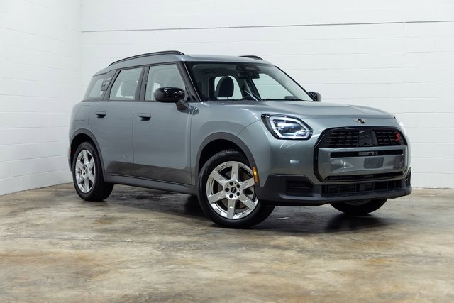 Certified 2025 MINI Cooper Countryman S image 4