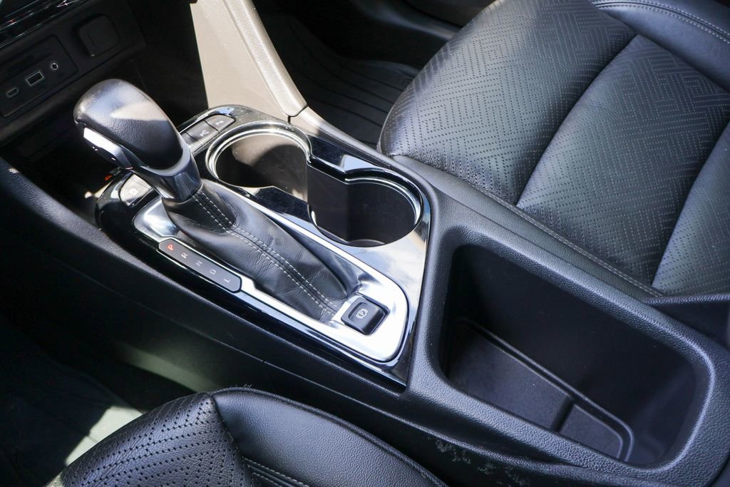 Used 2023 Buick Encore GX Essence w/ Advanced Technology Package image 17