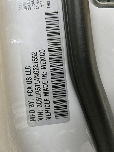 Used 2022 RAM 2500 Limited image 34