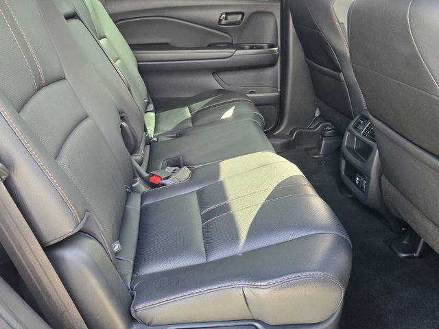 Used 2023 Honda Passport TrailSport image 15