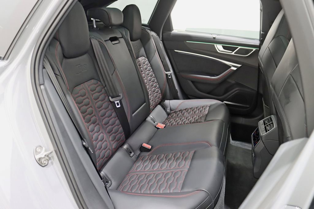 Used 2026 Audi RS 6 performance image 36
