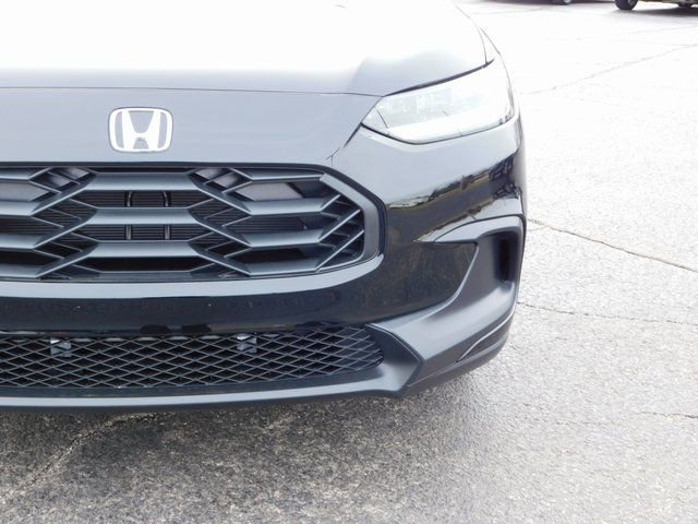 New 2026 Honda HR-V Sport image 9