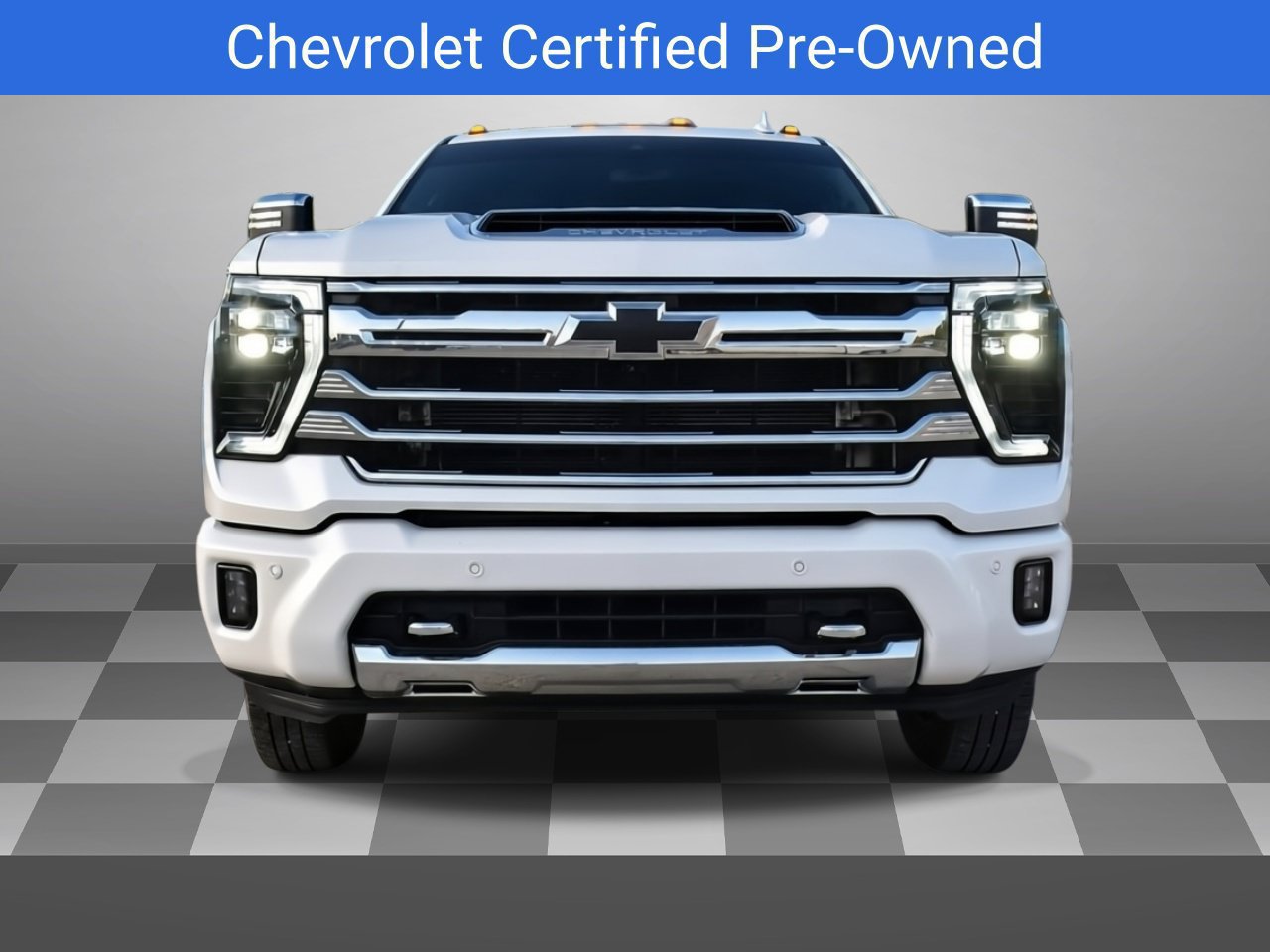 Certified 2024 Chevrolet Silverado 3500 High Country w/ High Country Premium Package AWD/4WD image 2