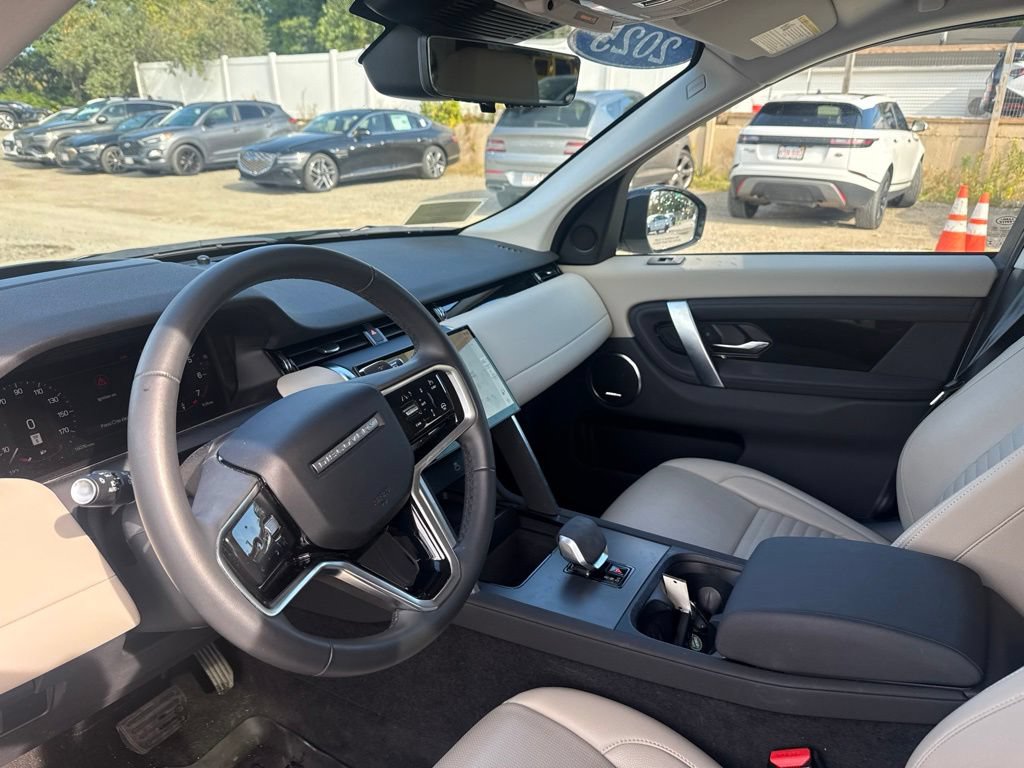 Used 2025 Land Rover Discovery Sport S AWD/4WD image 17