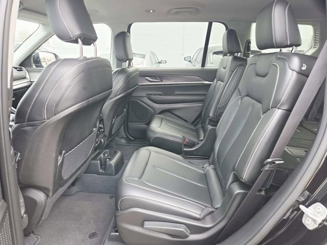 Used 2023 Jeep Grand Cherokee L Limited image 9