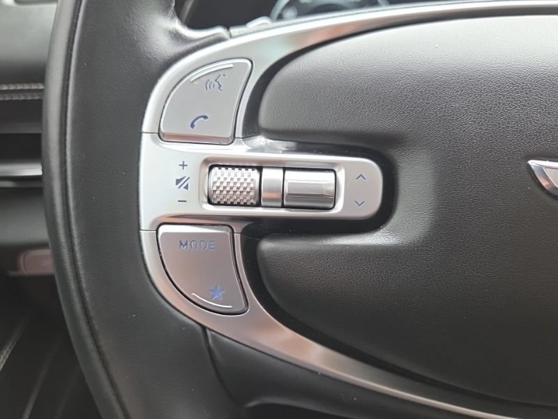 Used 2024 Genesis GV80 3.5T w/ Prestige Package AWD/4WD image 36
