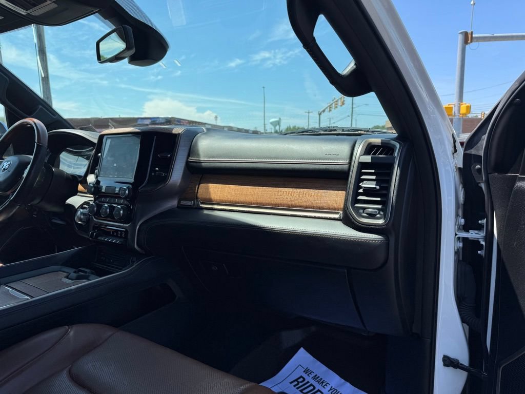 Used 2019 RAM 1500 Limited w/ Body Color Bumper Group AWD/4WD image 20