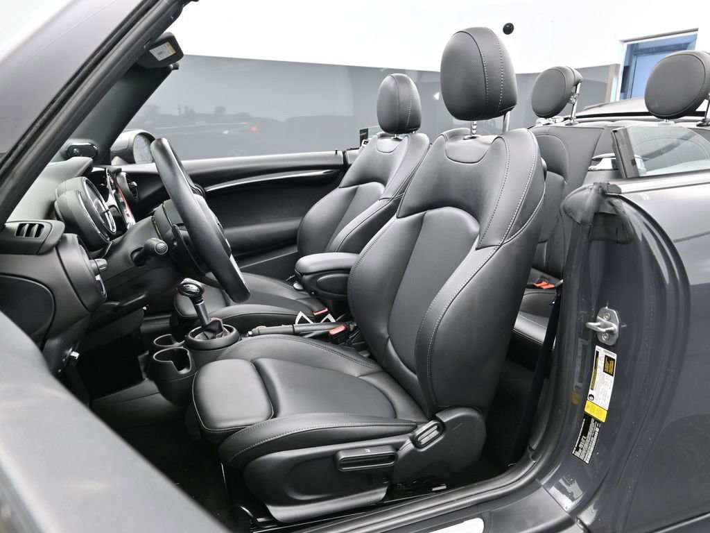 Used 2019 MINI Cooper S image 5