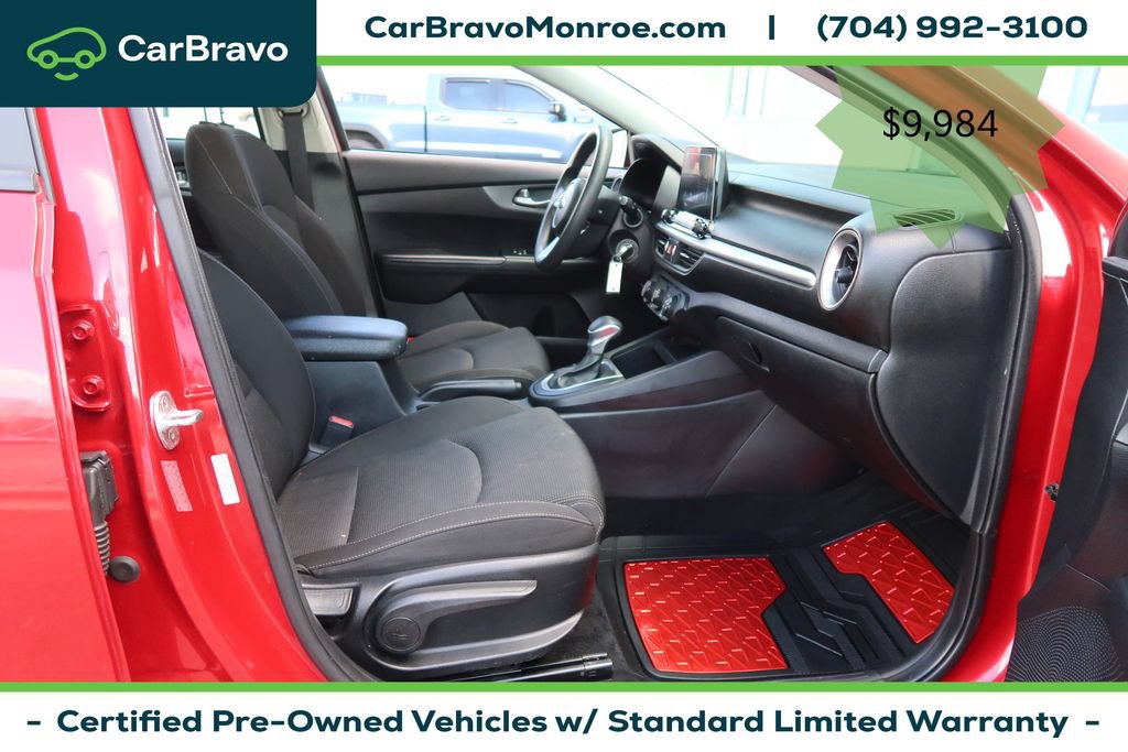 Used 2020 Kia Forte LXS FWD image 34