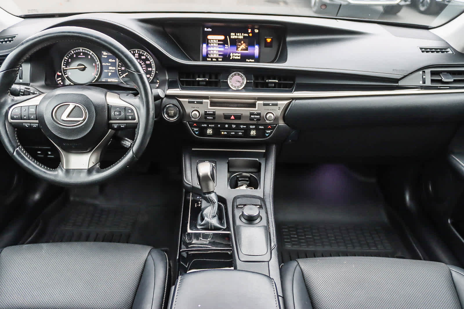 Used 2017 Lexus ES 350 image 11