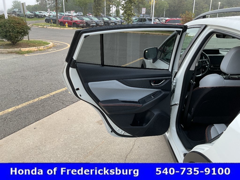 Used 2021 Subaru Crosstrek 2.5i Limited w/ Moonroof Package 2 AWD/4WD image 16