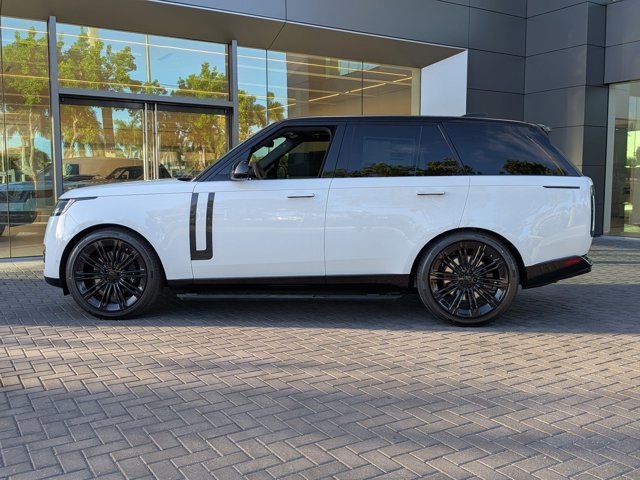 New 2026 Land Rover Range Rover Autobiography AWD/4WD image 5