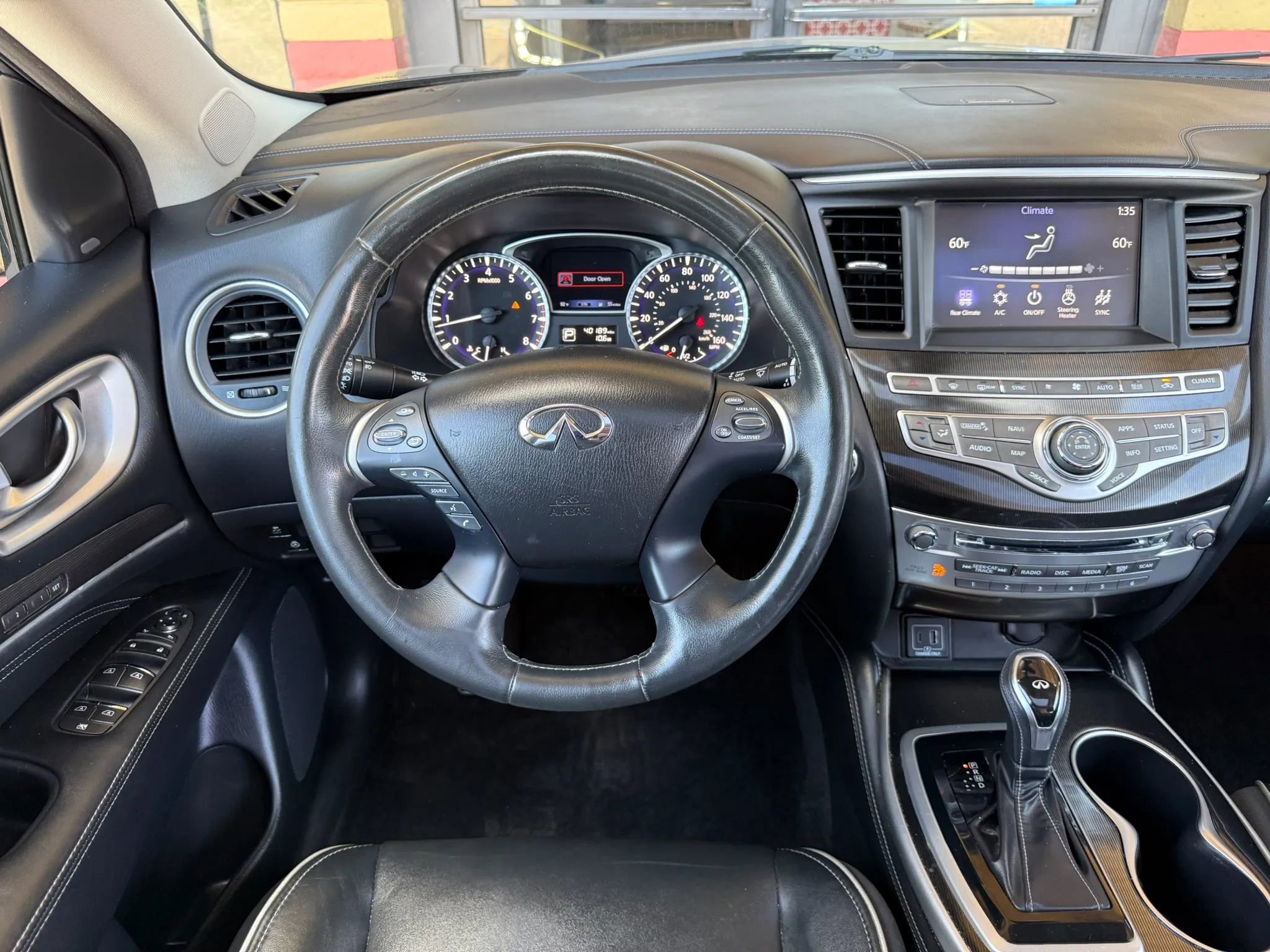 Used 2020 INFINITI QX60 Luxe w/ Essential Package FWD image 29