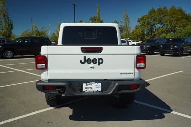 New 2025 Jeep Gladiator Sport image 7
