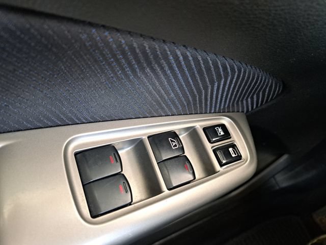 Used 2010 Subaru Forester 2.5X Premium AWD/4WD image 19