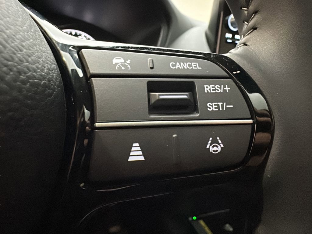 Certified 2025 Honda HR-V EX-L image 26