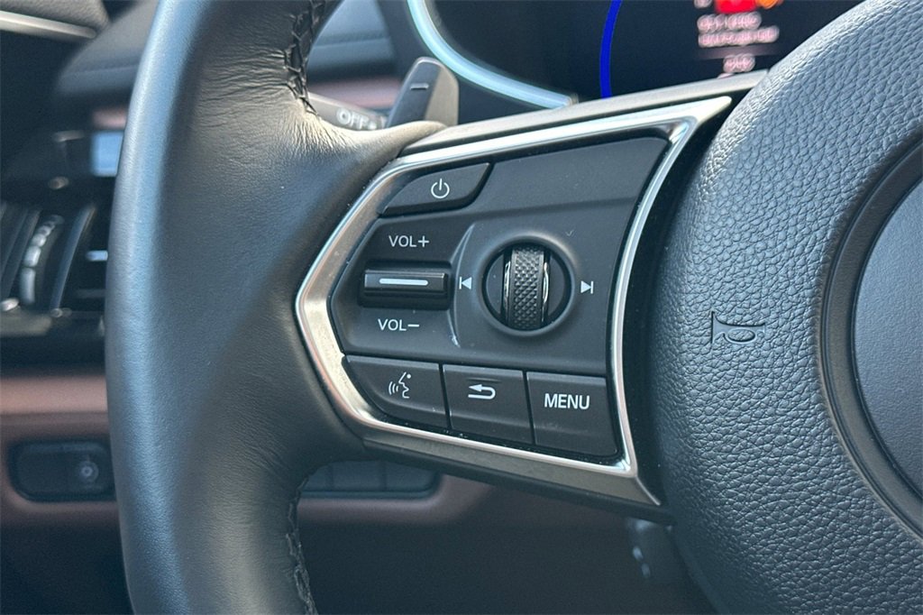 Used 2025 Acura MDX w/ Technology Package image 26