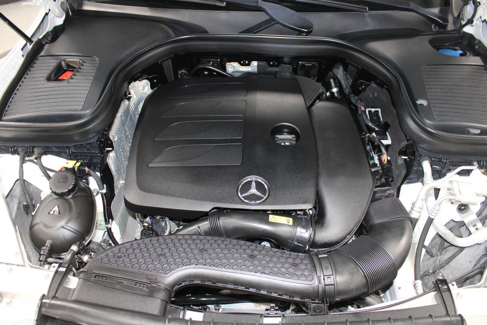Used 2022 Mercedes-Benz GLC 300 4MATIC image 43
