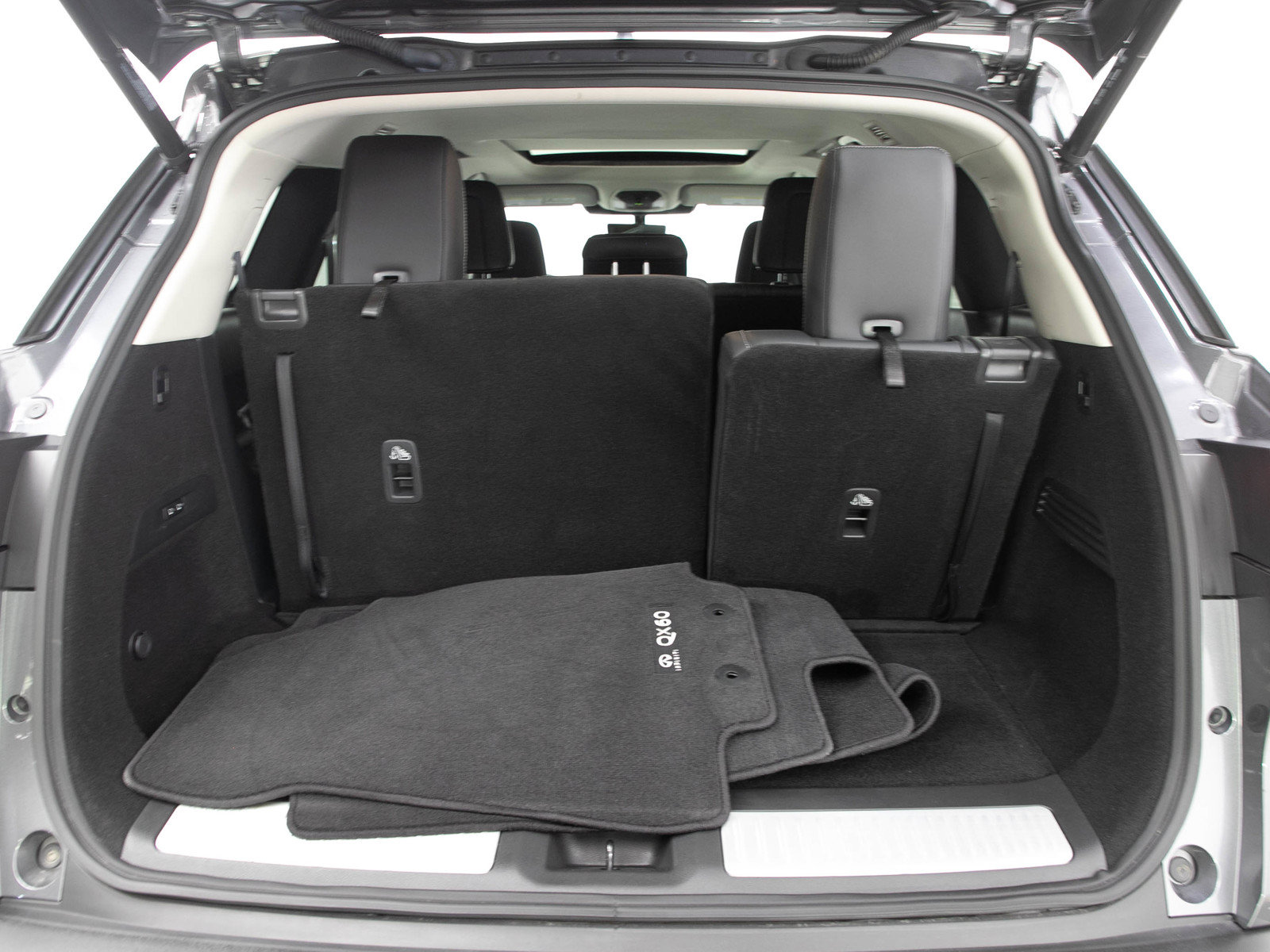 Used 2023 INFINITI QX60 Sensory AWD/4WD image 9