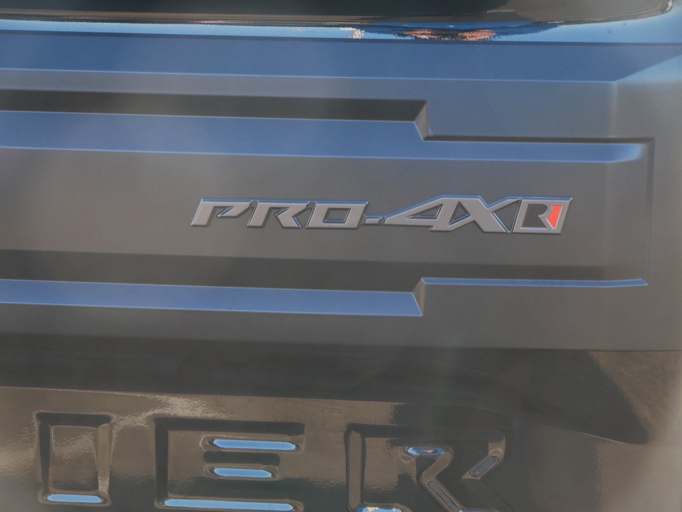 New 2026 Nissan Frontier PRO-4X w/ Pro Premium Package image 9
