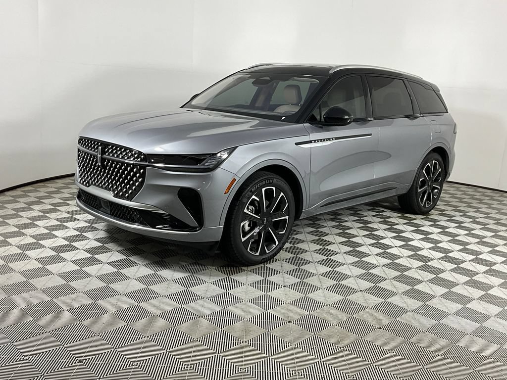 Used 2025 Lincoln Nautilus Reserve