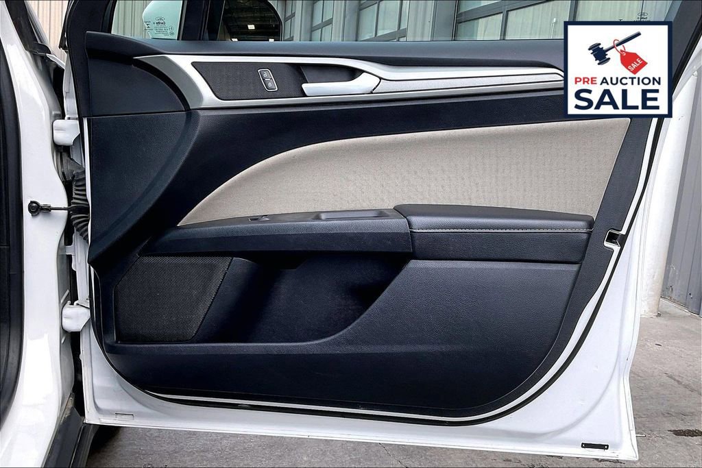 Used 2020 Ford Fusion S image 23