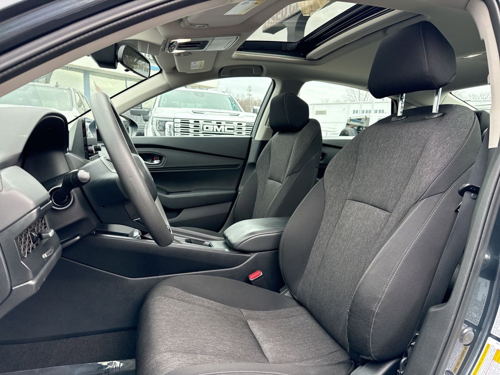 Used 2024 Honda Accord EX image 13