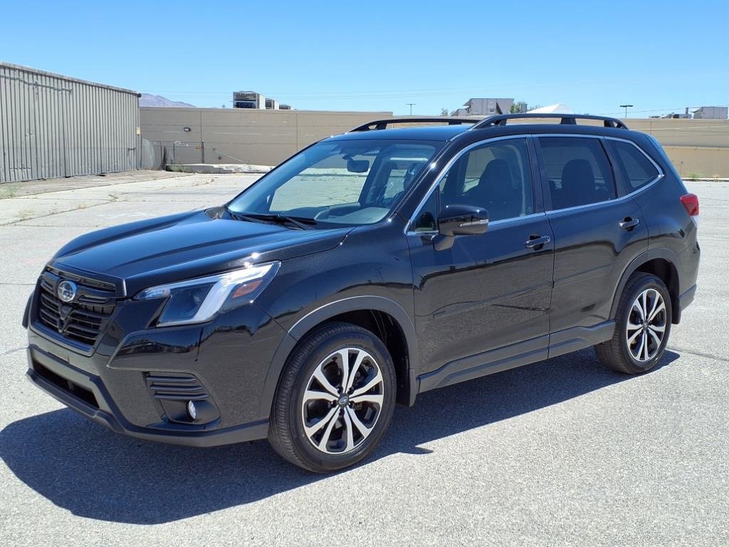 Used 2023 Subaru Forester Limited image 21