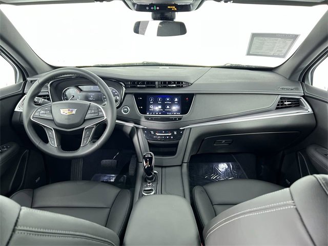 Used 2025 Cadillac XT5 Luxury image 20