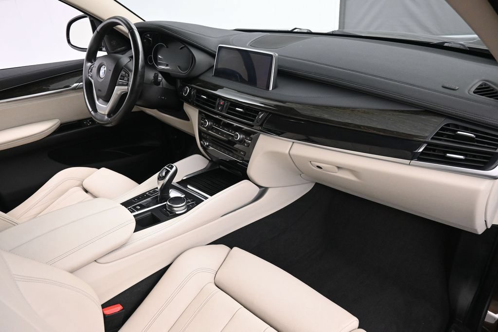 Used 2017 BMW X6 xDrive35i w/ Premium Package Enhanced AWD/4WD image 21