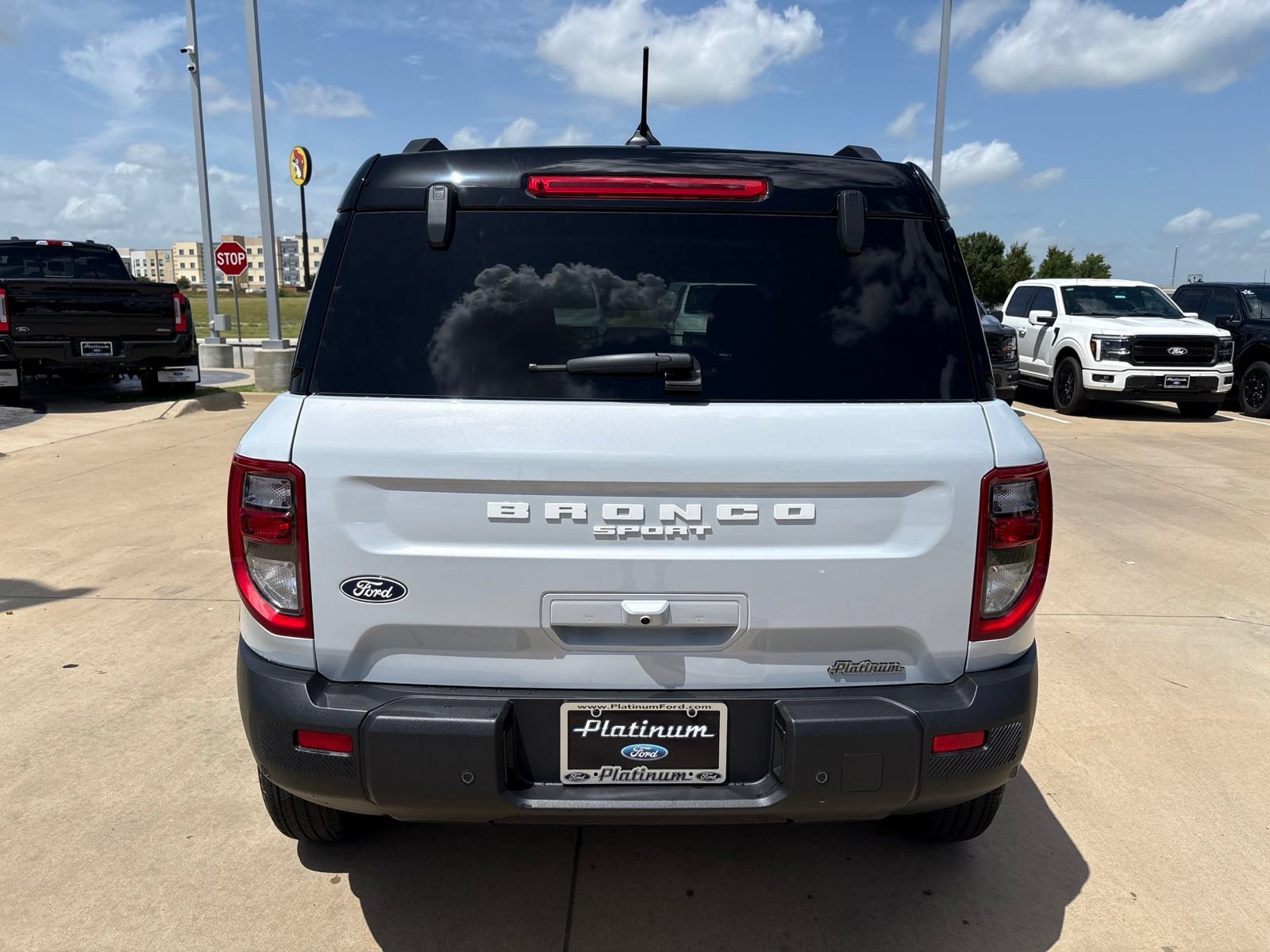 New 2026 Ford Bronco Sport Outer Banks w/ Outer Banks Tech Package+ AWD/4WD image 4