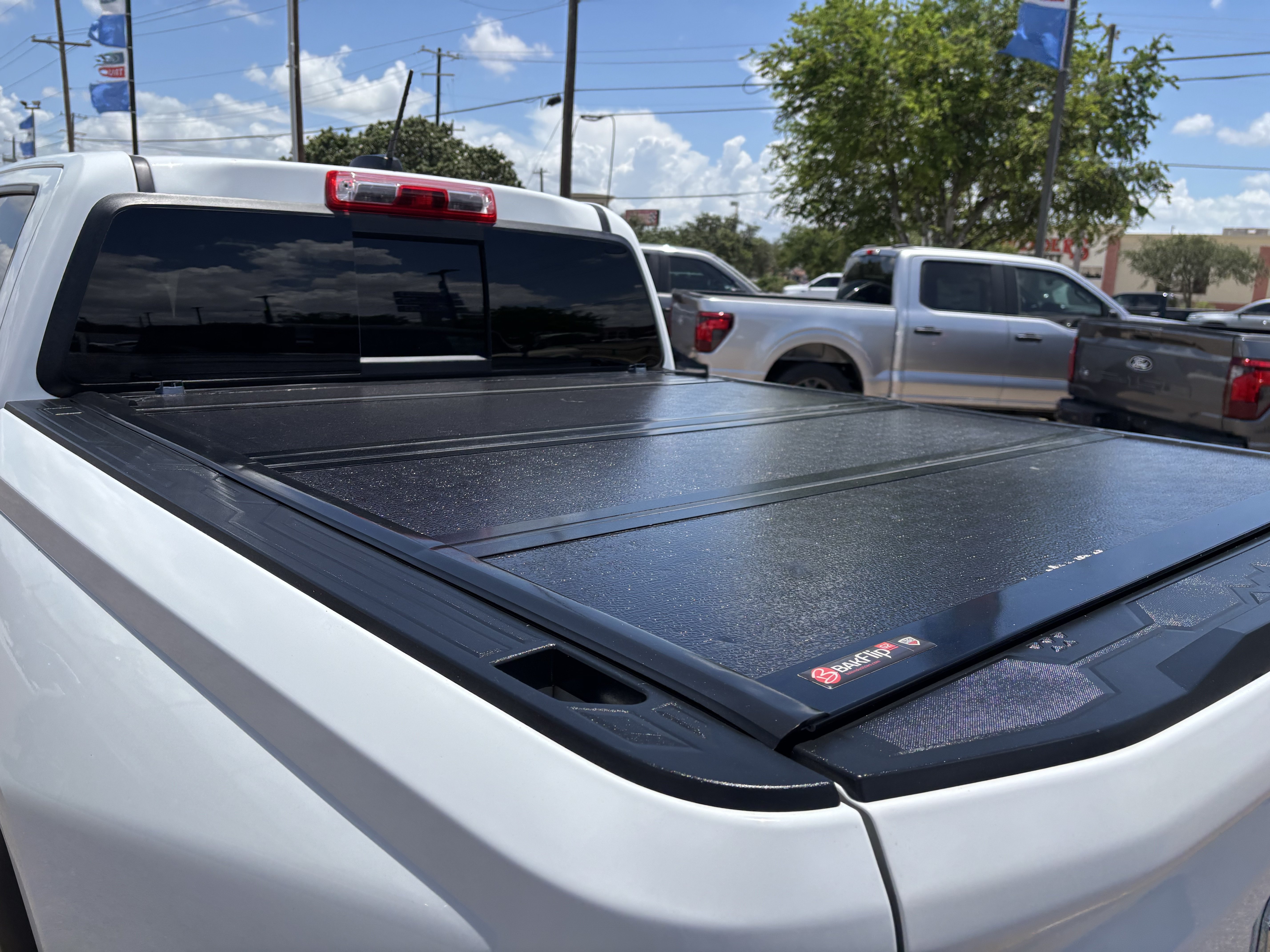 Used 2023 GMC Canyon Elevation w/ Convenience Package RWD image 18