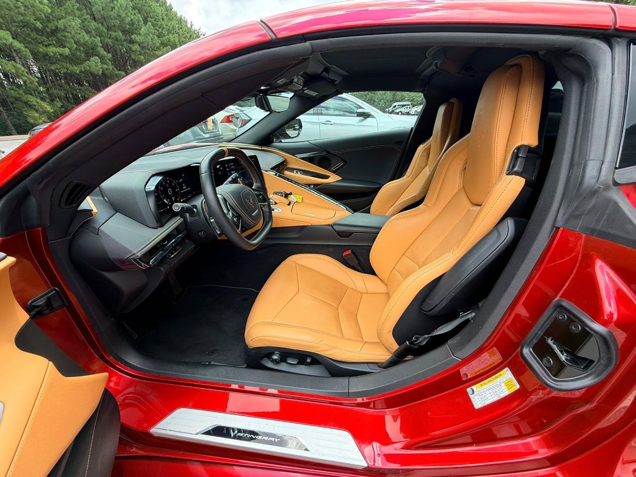 Used 2025 Chevrolet Corvette Stingray Preferred Cpe w/ Stealth Interior Trim Package RWD image 9
