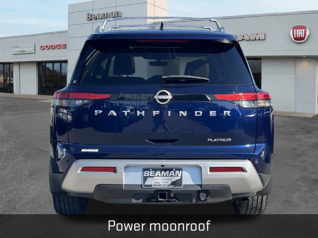 Used 2024 Nissan Pathfinder Platinum FWD image 6