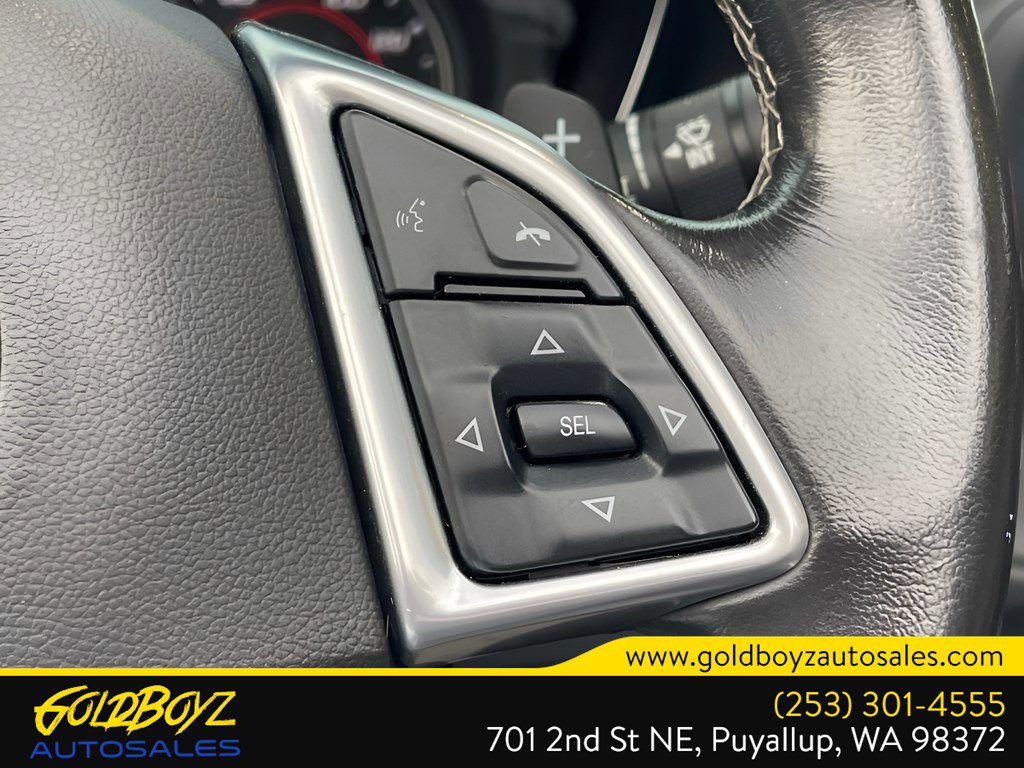 Used 2022 Chevrolet Camaro LT RWD image 21