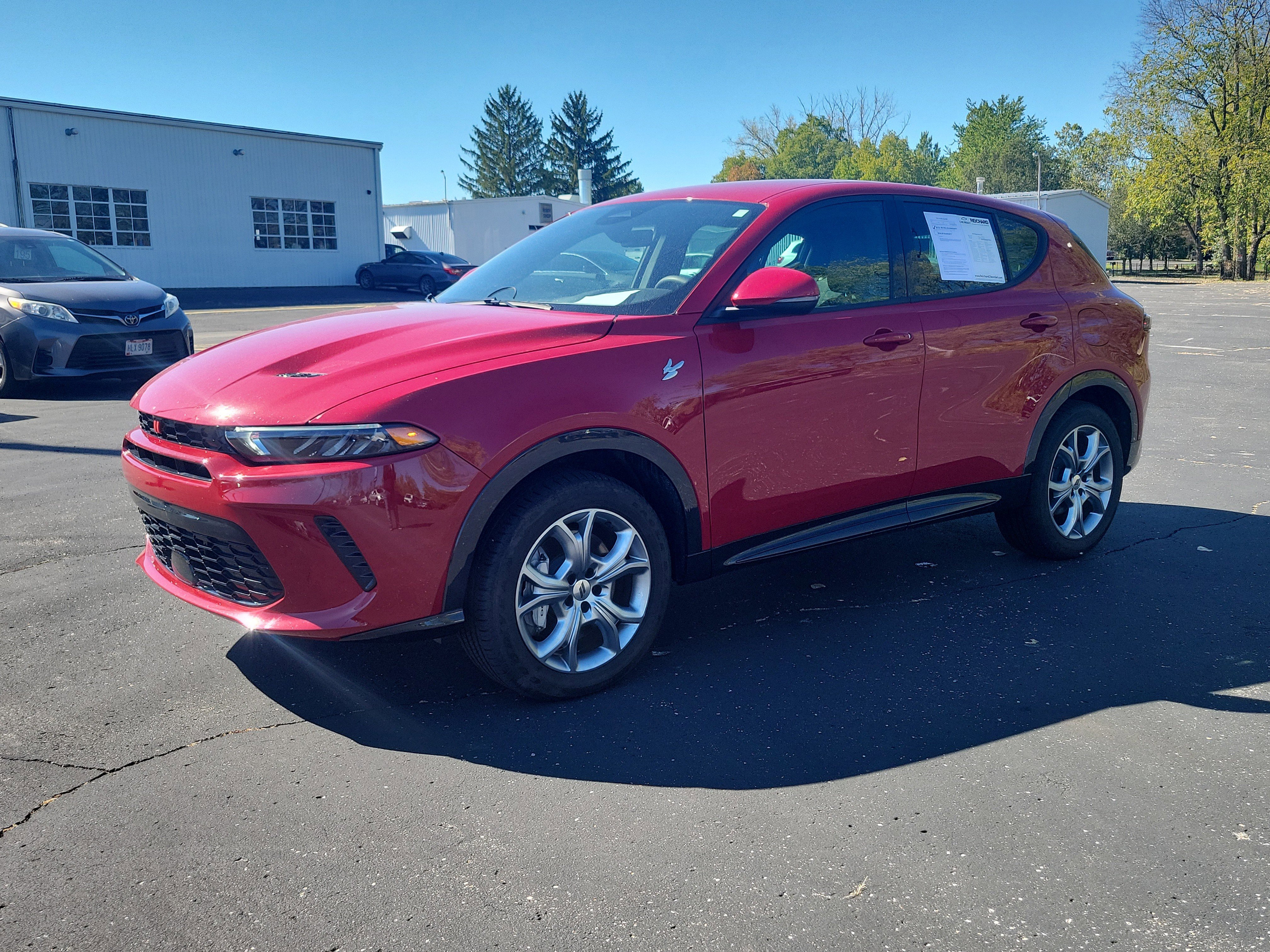 Used 2024 Dodge Hornet R/T image 2