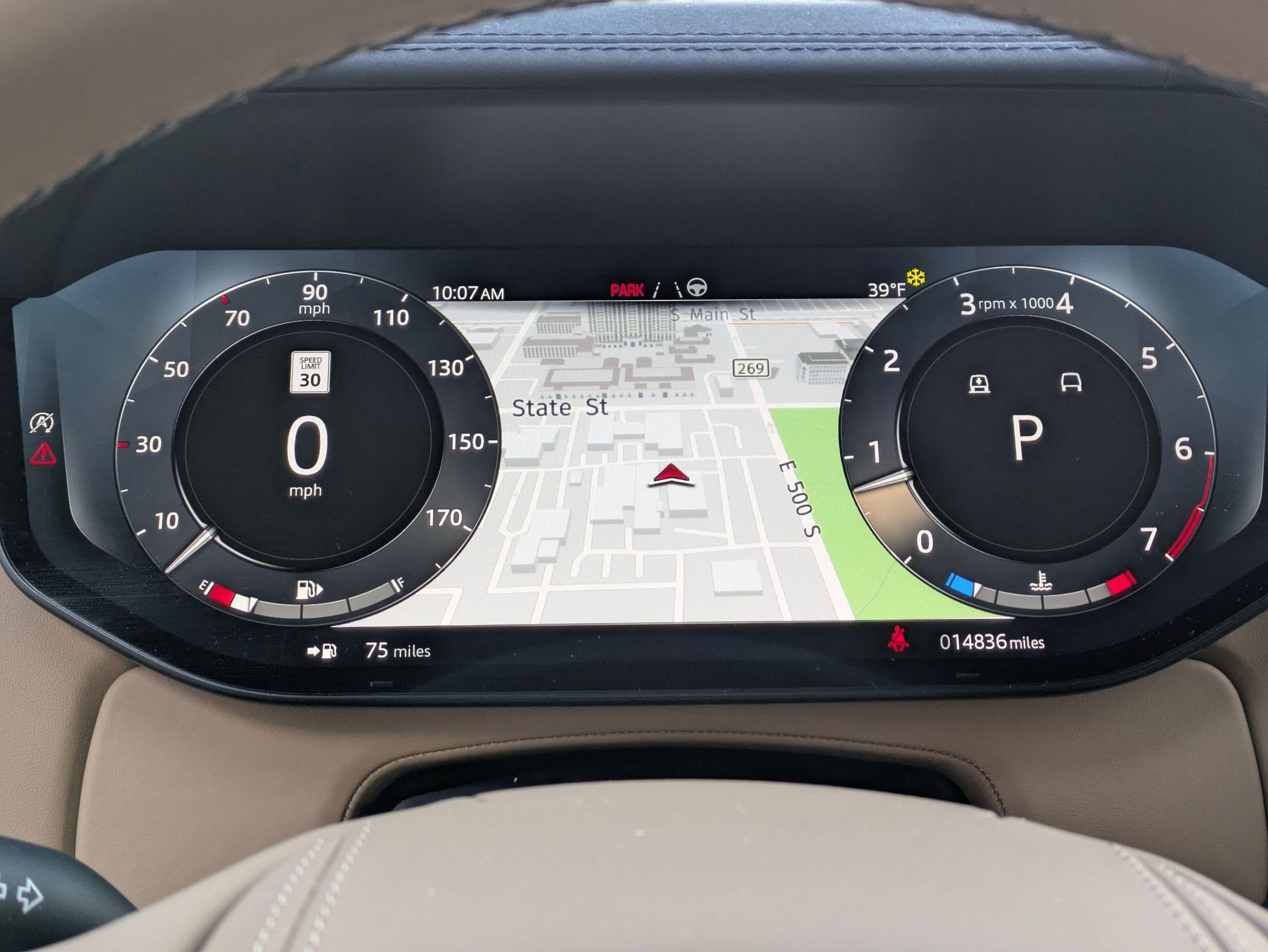 Used 2023 Land Rover Range Rover SE image 15