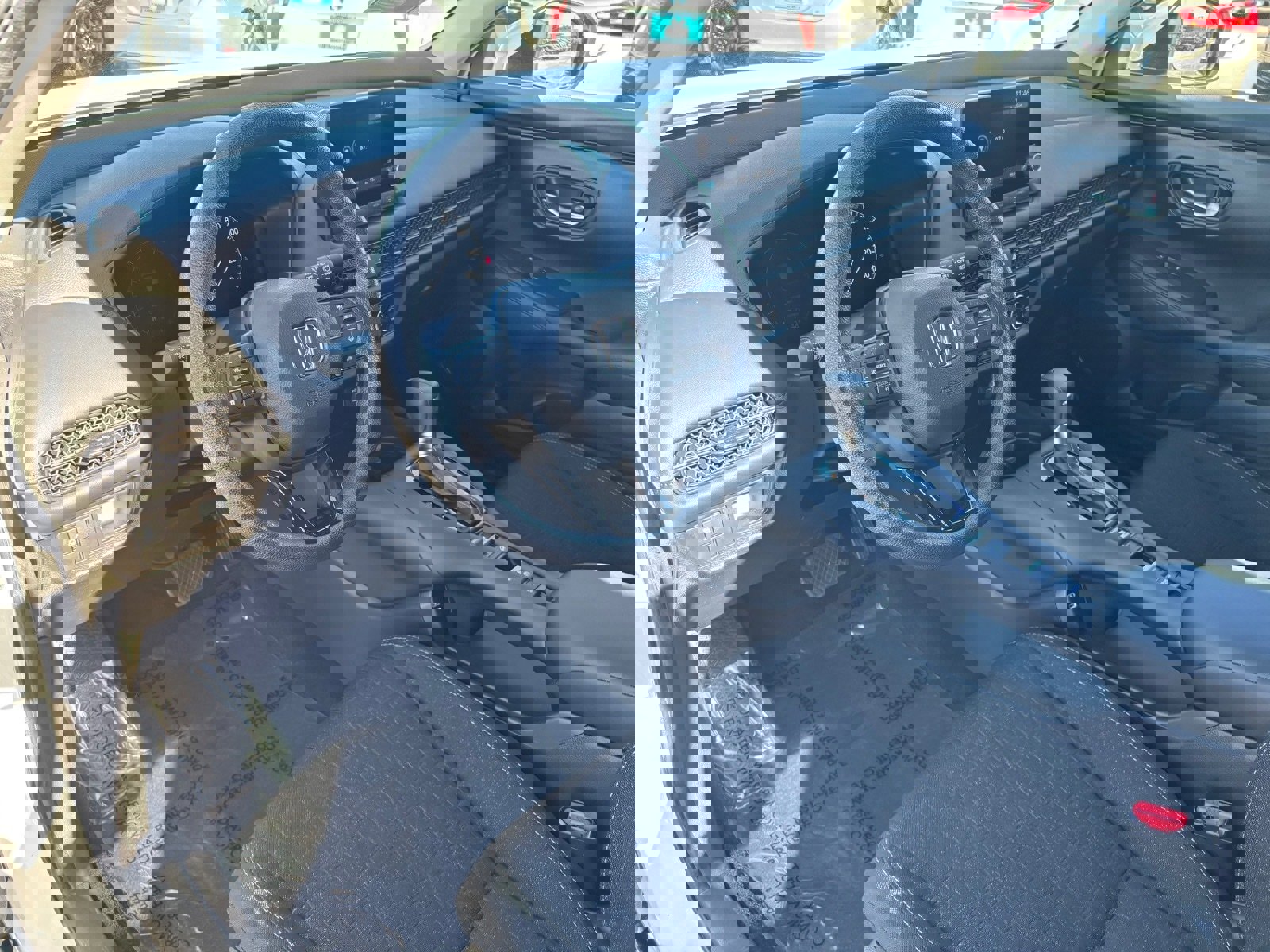 Used 2024 Honda HR-V LX image 20