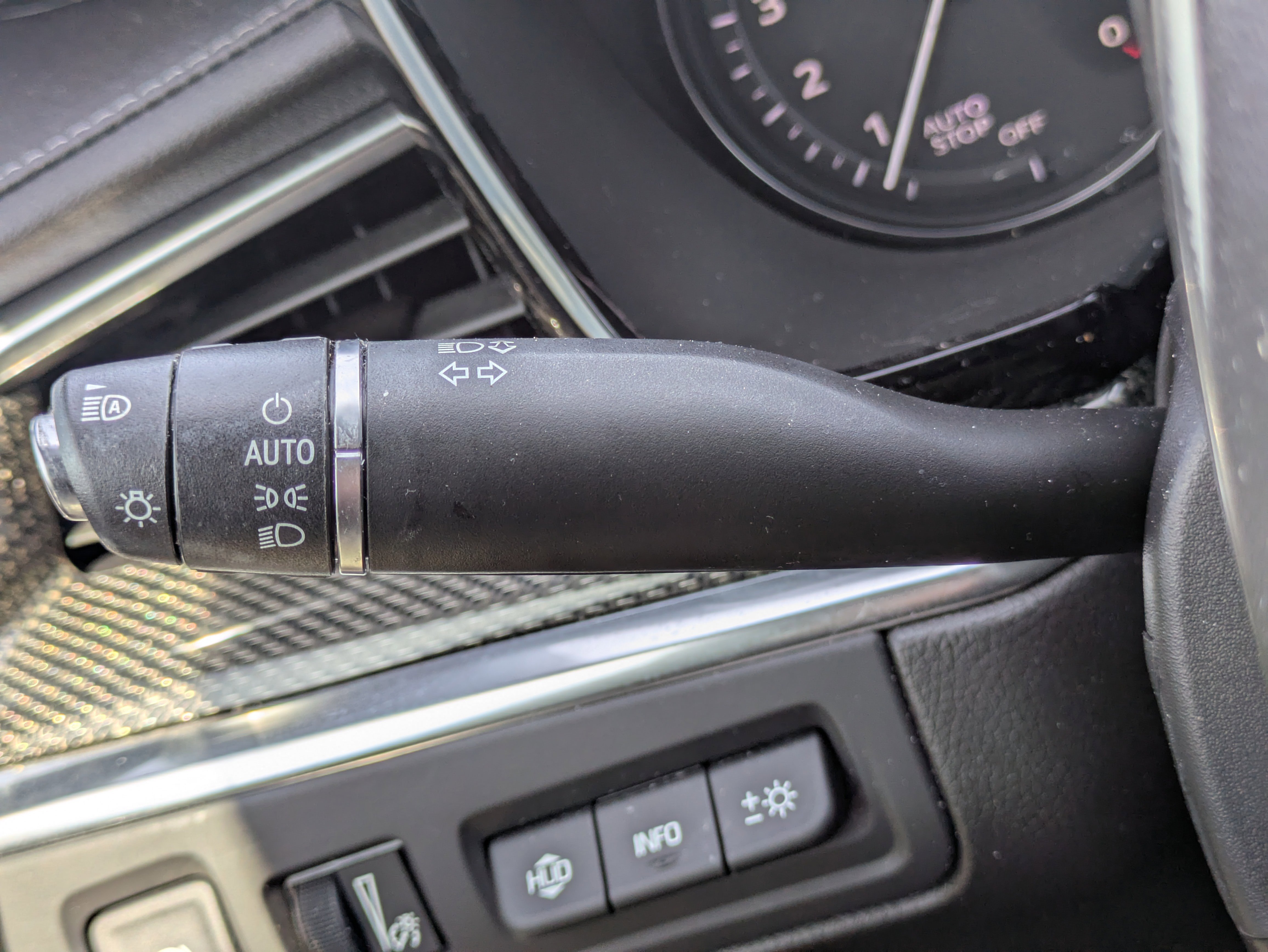 Used 2022 Cadillac XT5 Sportv w/ LPO, ONYX Package image 19