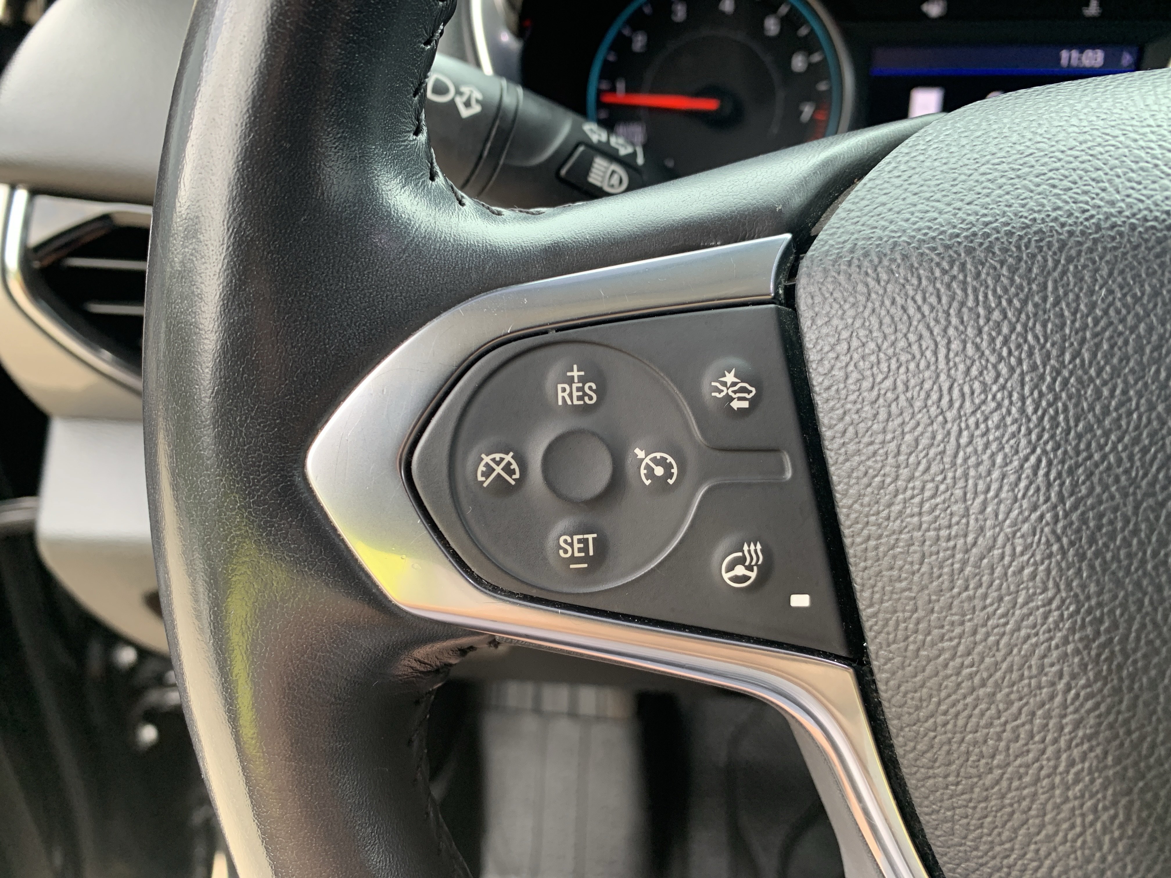 Used 2020 Chevrolet Traverse RS FWD image 27