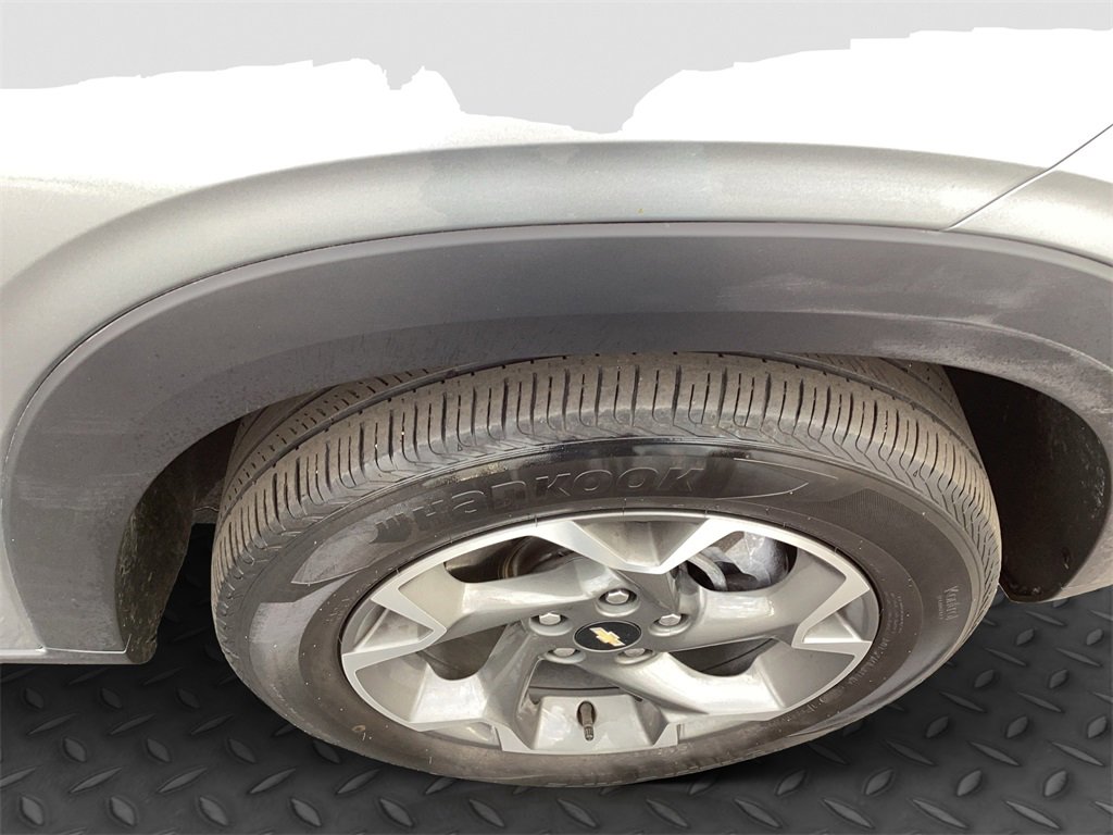 Used 2024 Chevrolet Trax LT w/ LT Convenience Package image 25