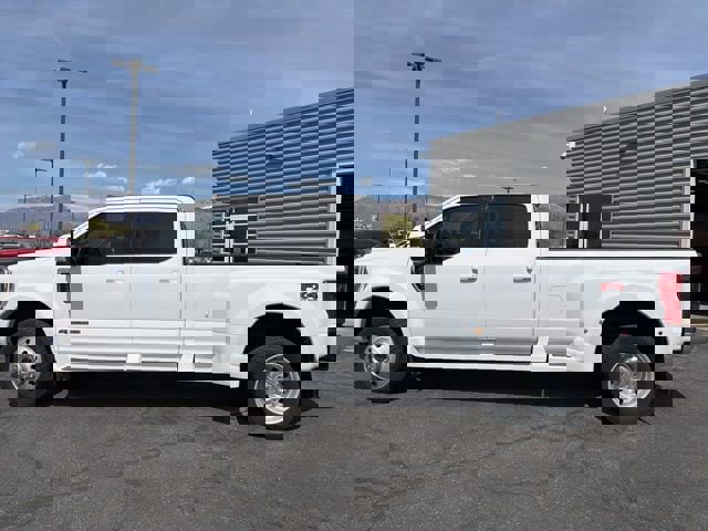 Used 2019 Ford F450 Lariat w/ Lariat Value Package image 13