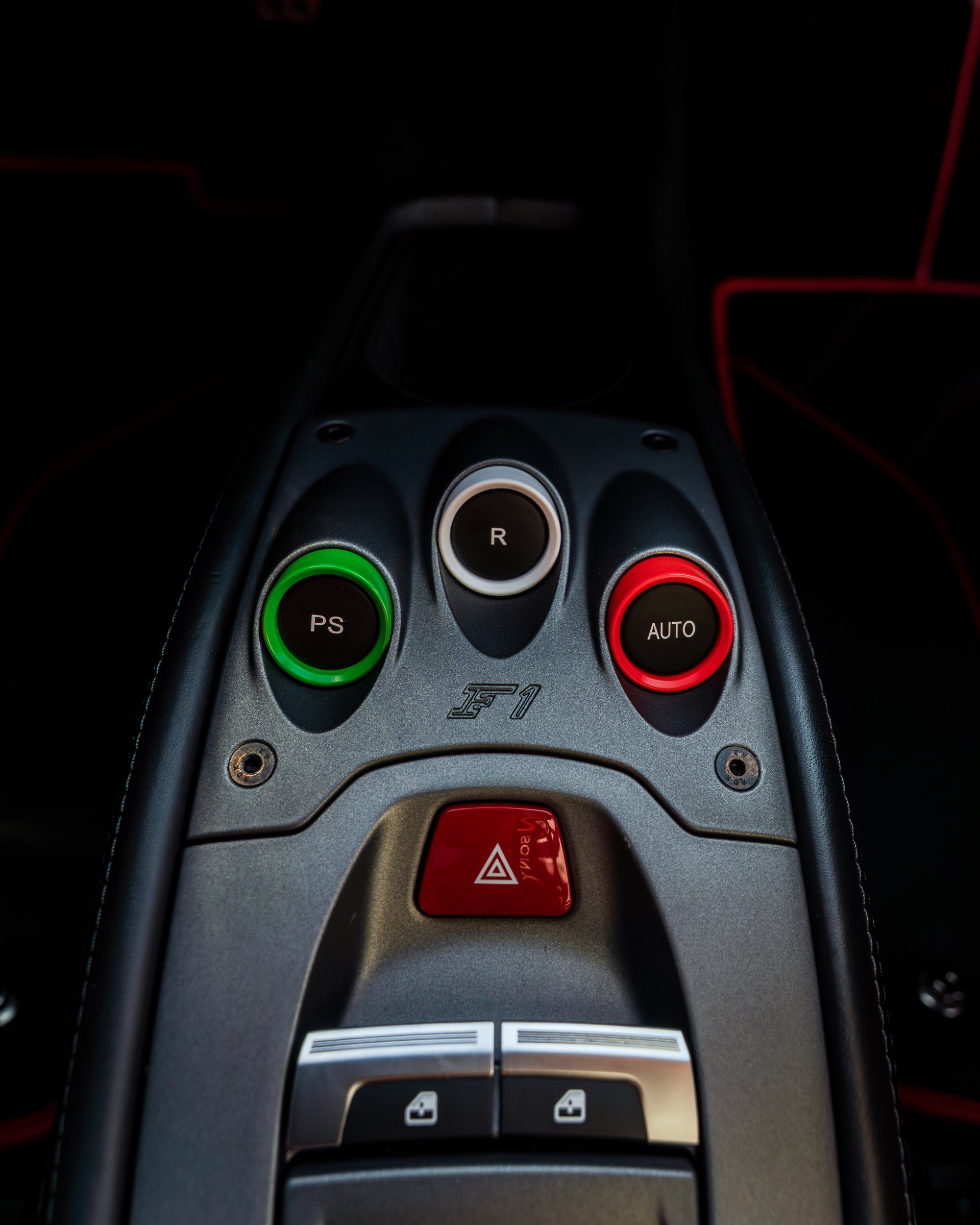Used 2014 Ferrari 458 Spider RWD image 9