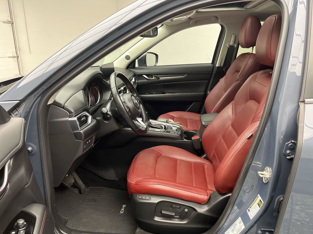 Certified 2024 MAZDA CX-5 Carbon Edition AWD/4WD image 3