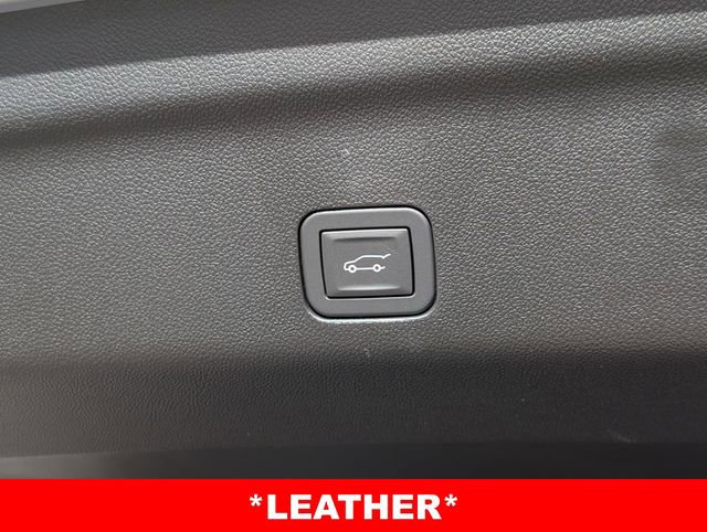 New 2026 GMC Yukon XL Denali w/ Sun & Power Step Package image 11